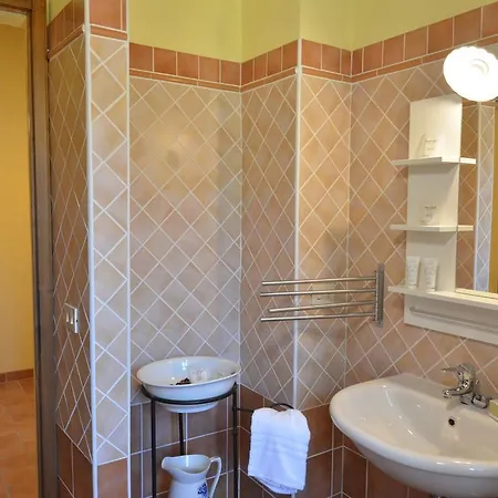 아그리투리스모 프라스케타 *